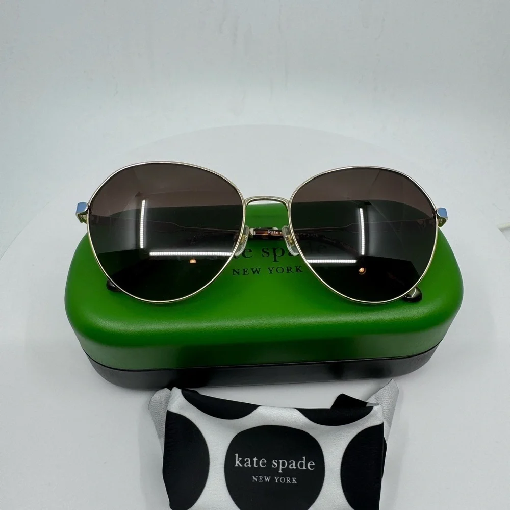 kate spade make statement